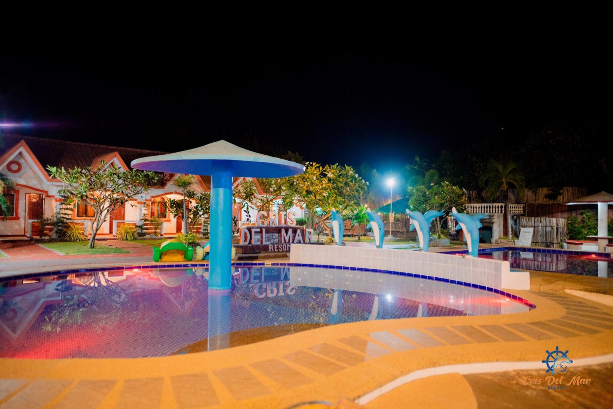 Cris Del Mar Resort Bolinao Esterno foto
