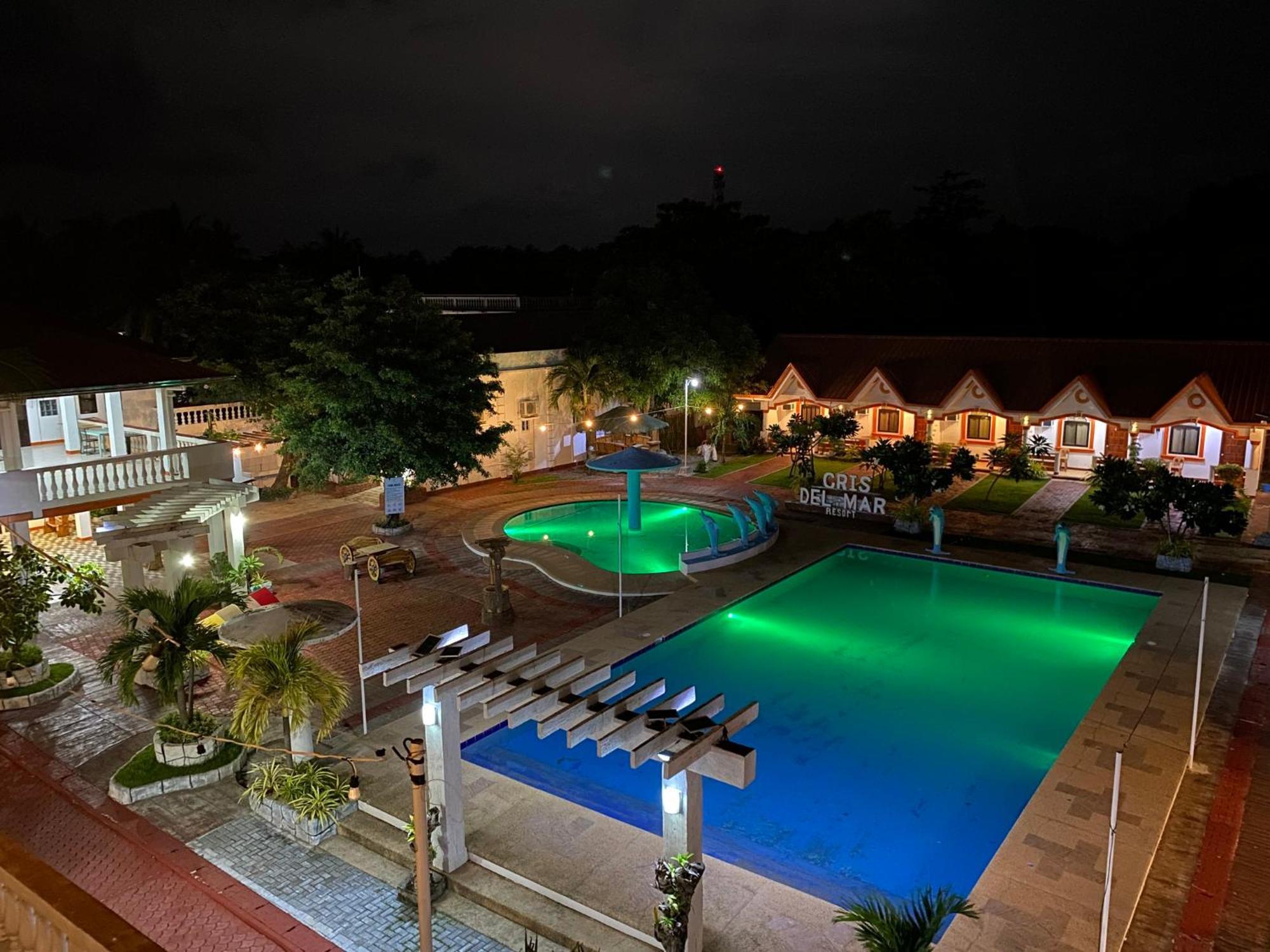 Cris Del Mar Resort Bolinao Esterno foto
