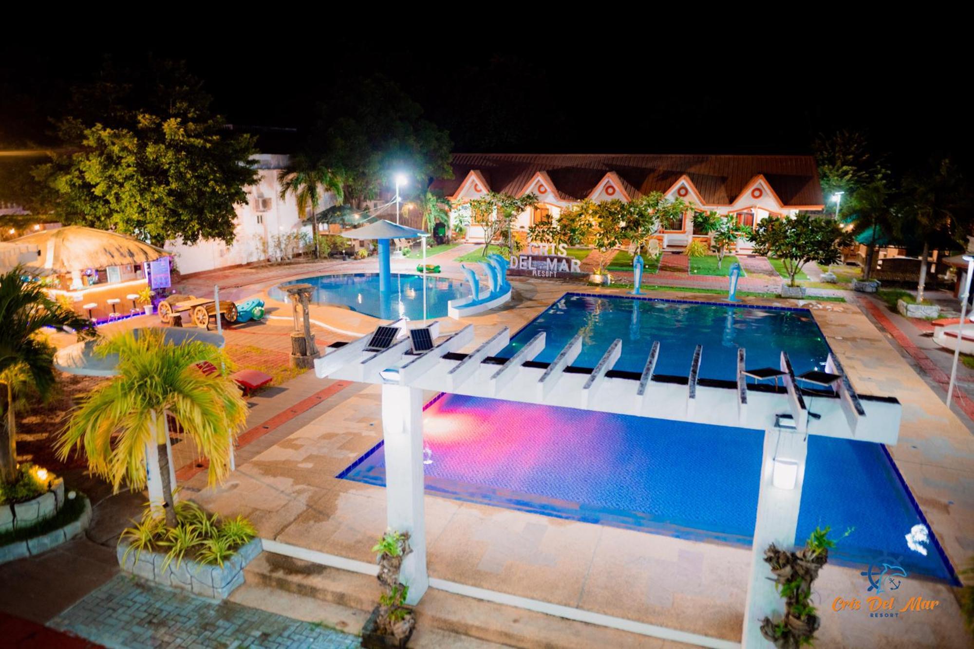 Cris Del Mar Resort Bolinao Esterno foto